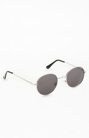 Silver Round Metal Frame Sunglasses image number 1