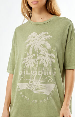 Tiki Tropics Oversized T-Shirt image number 2
