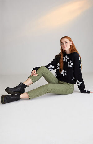 Eco Olive Mom Jeans image number 4