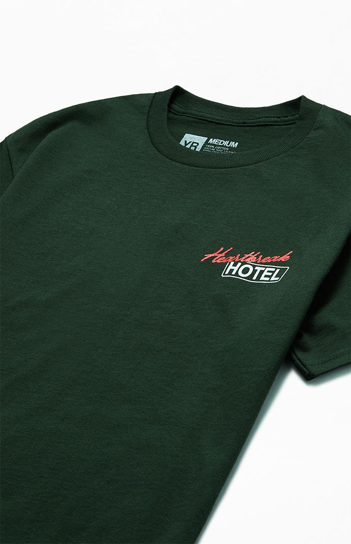 【Rest&Recreation】24HS★LOGO LIP NECK T-SHIRT Buy Rest & Recreation Logo Lip Neck T-Shirt Black | SASOM
