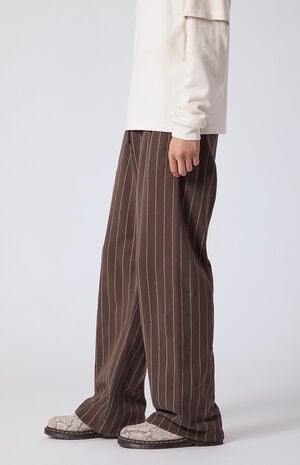Pinstripe Extreme Baggy Fleece Sweatpants image number 3