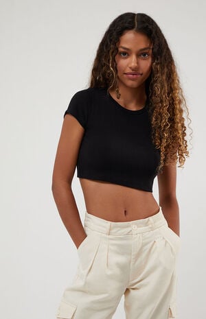 Hannah Classic Cropped T-Shirt image number 1