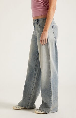 Casey Low Rise Baggy Light Wash image number 3