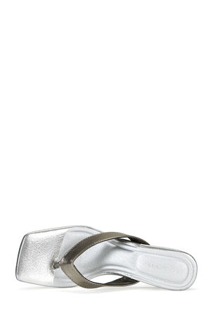 Women's Metallic Umberta Stiletto Heels image number 5