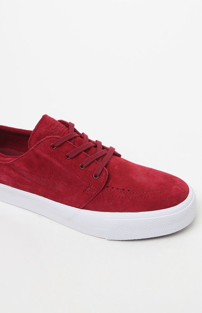 red janoski shoes