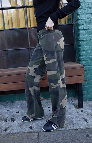 Camo Hilary Baggy Sweatpants image number 3