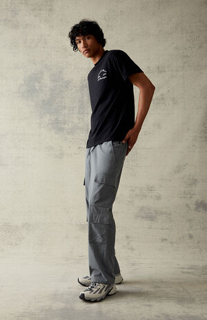 Canvas Green Straight Cargo Pants image number 1