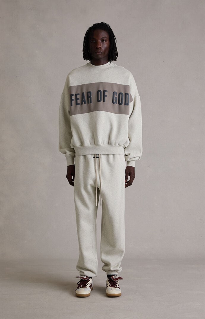 F*D様 FEAR OF GOD ESSENTIALS セットアップ Fear of God ESSENTIALS Vanilla Paneled Cropped Relaxed Sweatshirt