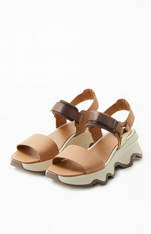 Women's Kinetic Impact Y Strap Sandals image number 2