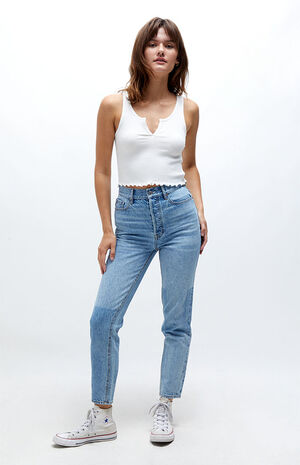 Notched Tank Top image number 4