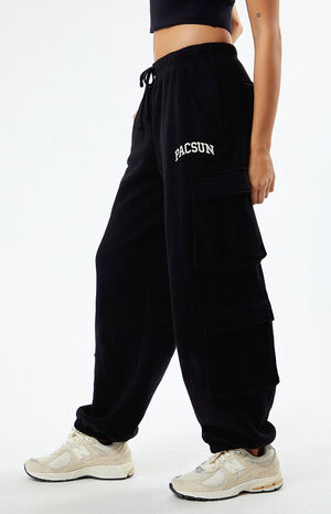 Arch Cargo Sweatpants image number 3