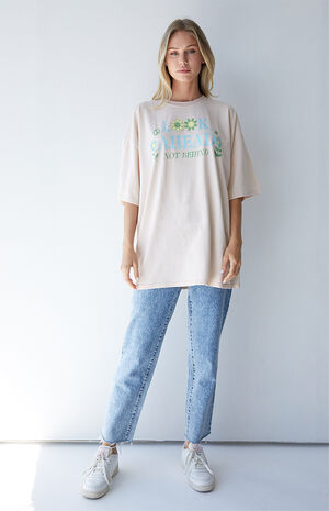 Look Ahead Oversized T-Shirt Look Ahead Oversized T-Shirt image number null