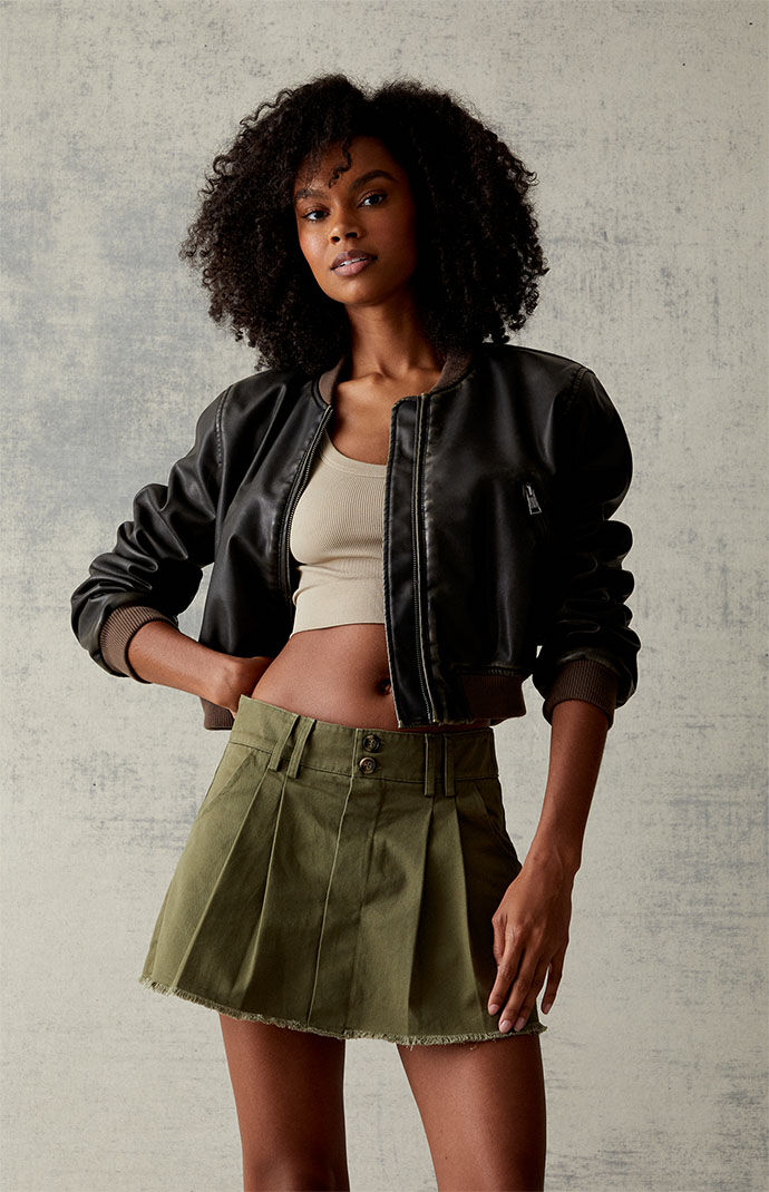 LA Hearts Olive Pleated Mini Skort | Pacsun