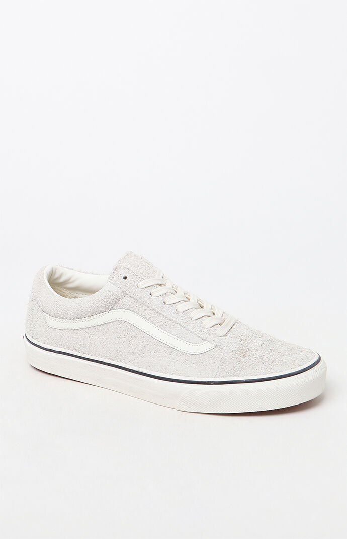 vans fuzzy slippers