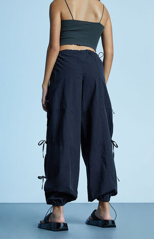 Black Tie Side Parachute Pants Black Tie Side Parachute Pants image number 4