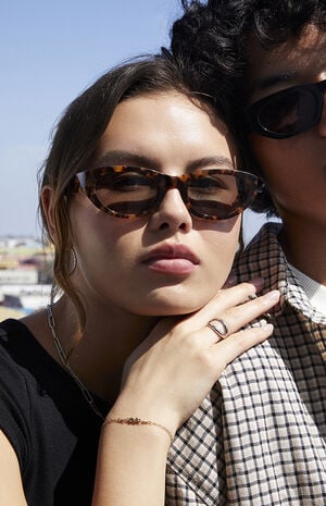 Topanga Round Sunglasses image number 2
