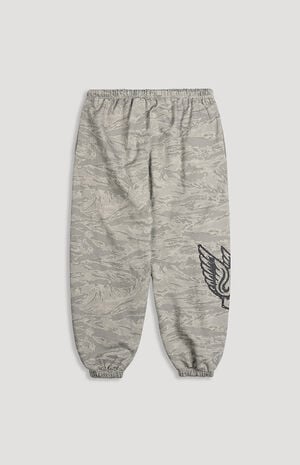 Camo FRVR Lounge Sweatpants image number 3