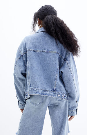 Medium Indigo Relaxed Denim Trucker Jacket image number 3