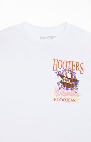 Hooters Florida Marathon T-Shirt image number 3