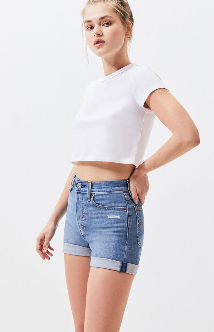levi's wedgie jean shorts