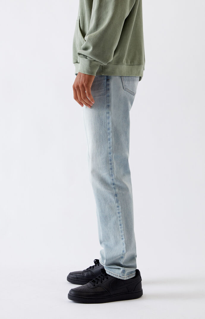Light Straight Leg Jeans