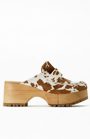 Women's Corbin Hair On Clogs image number 2