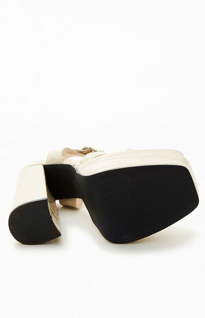 Women's Cream Heart Buckle Heels image number 4