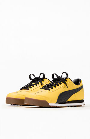 Yellow Roma 24 Standard Sneakers image number 2