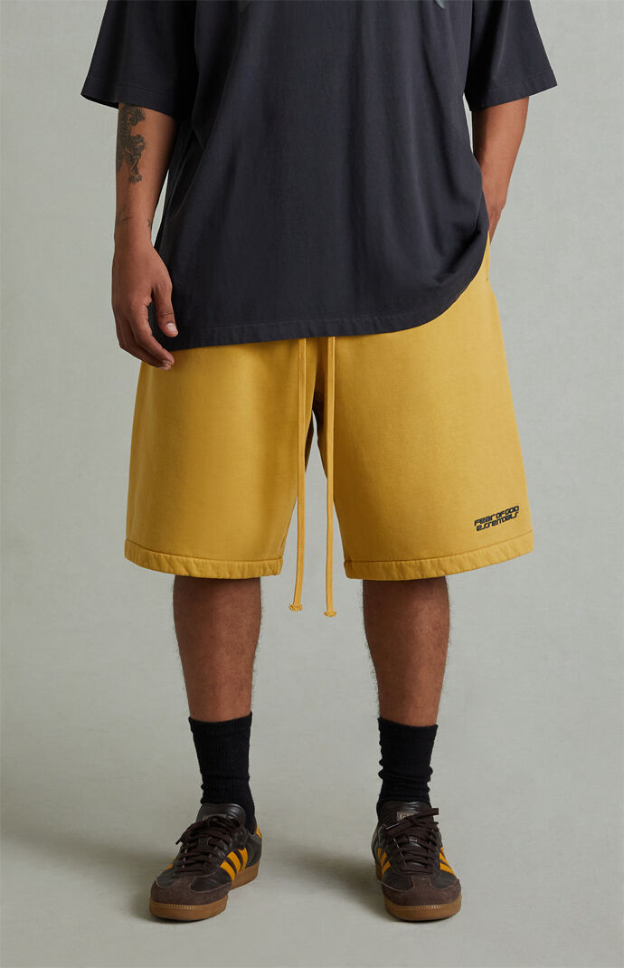 Fear of God ESSENTIALS Canyon Fleece Relaxed Sweat Shorts