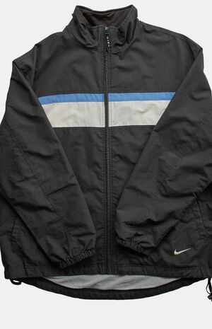 2000s Black Nike Jacket image number 3