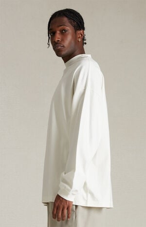 Cloud Dancer Long Sleeve T-Shirt image number 2