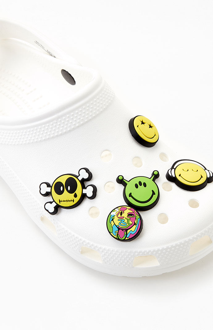 Smiley face croc charm deals