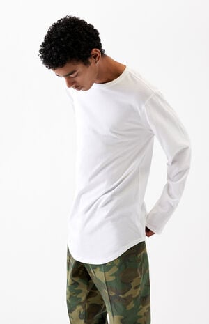 Mertzon Long Sleeve Scallop T-Shirt image number 5