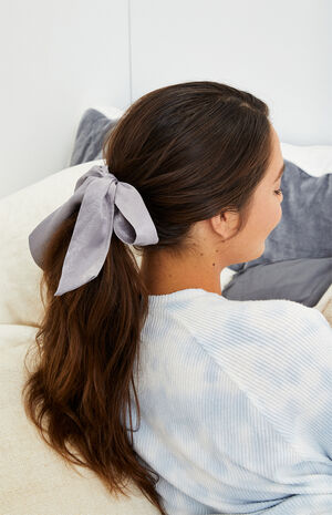 Mini Flowy Scrunchie image number 1