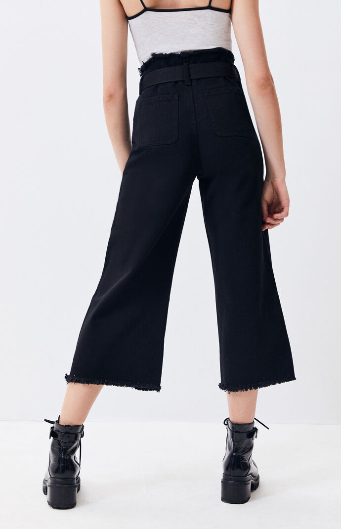 Call Out Belted Culotte Jeans