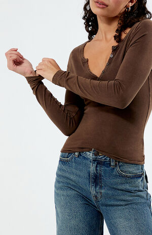 Ashlee Notched Washed Henley Top image number 2