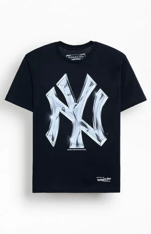 Yankees Liquid Chrome T-Shirt image number 1