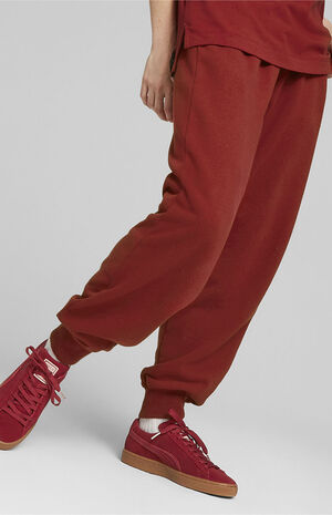 x Vogue Red Relaxed Sweatpants image number 2
