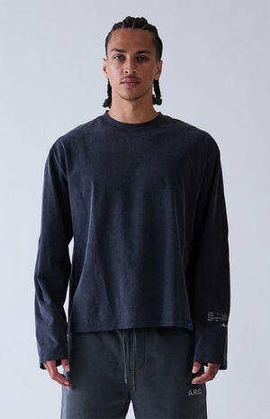 Black Vintage Wash Heavyweight Long Sleeve T-Shirt image number 2