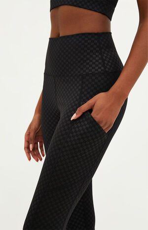 Active Checkerboard Summer 7/8 Pocket Leggings image number 3