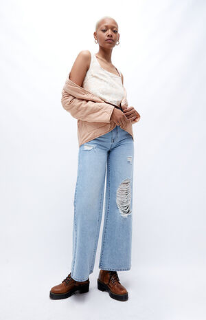 Fiji Crop Top image number 4