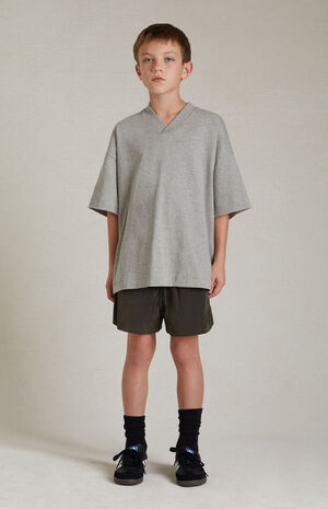 Essentials Dark Heather Oatmeal V-Neck T-Shirt image number 5