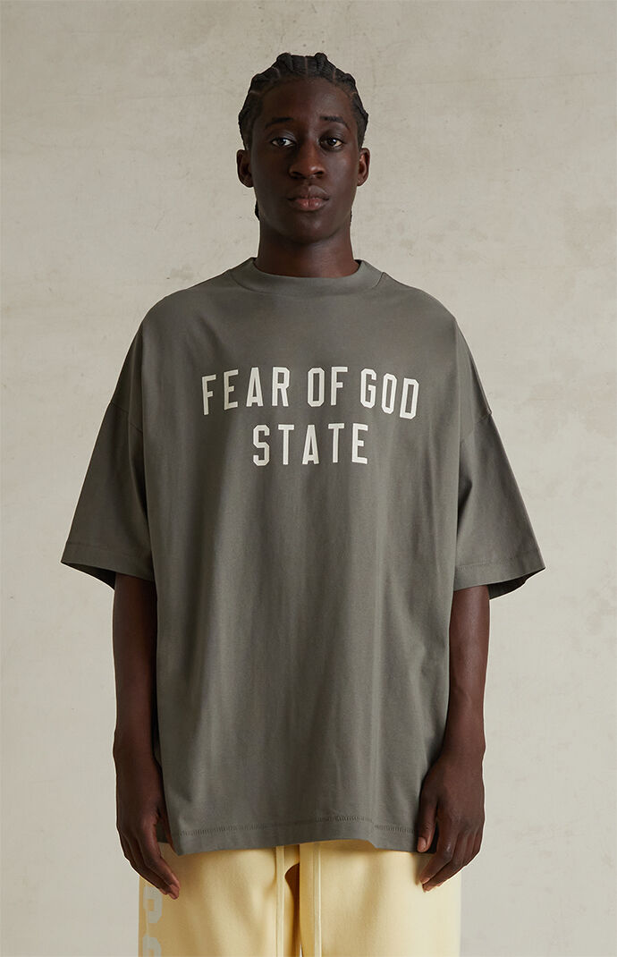 Fear of God ESSENTIALS Moss '90s Fit T-Shirt | Pacsun
