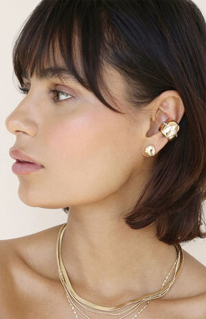 Center Crystal Line Chunky Ear Cuff image number 3