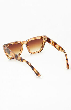 Tortoiseshell Baldwin Cat Eye Sunglasses image number 4