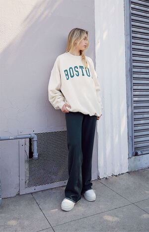 Boston Crew Neck Sweatshirt image number 5