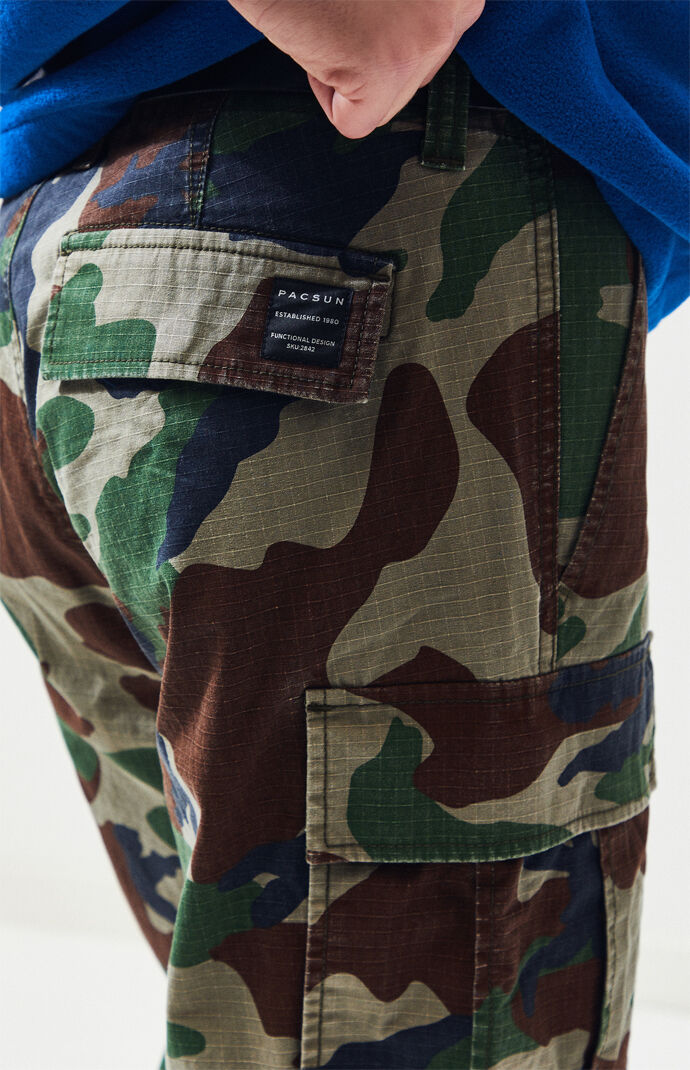 camo baggy cargo pants
