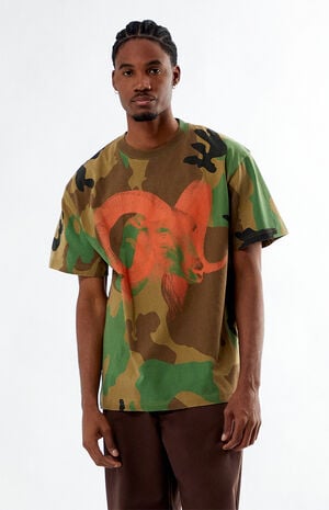 Washed Camo Animal T-Shirt image number 1