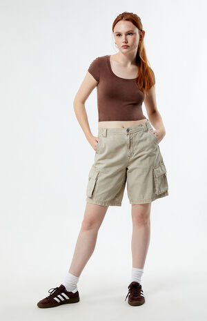 Courtyard Scoop T-Shirt image number 4