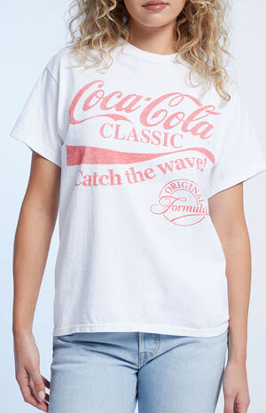 Coca-Cola Classic T-Shirt image number 2